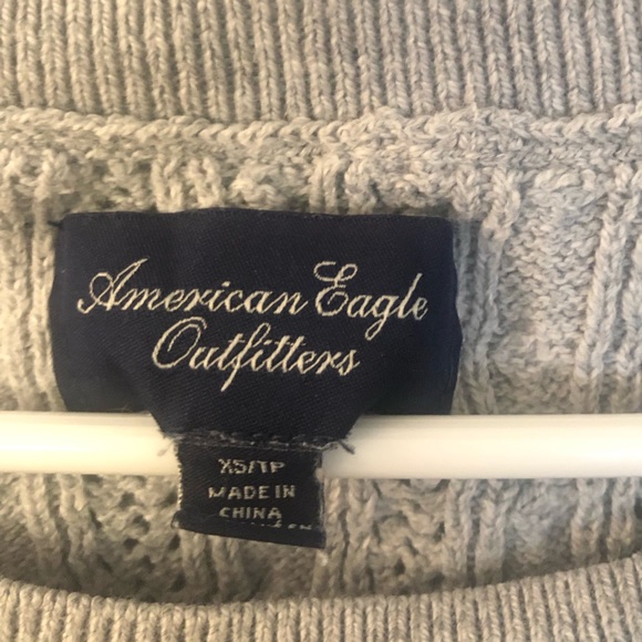 American Eagle 3/4 sleeves knit sweater - Picture 4 of 4